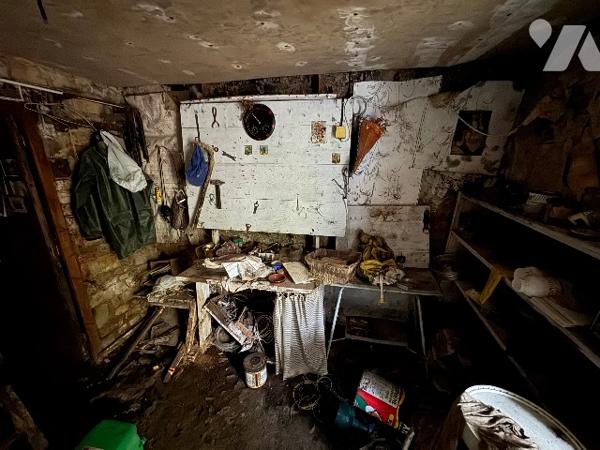 A SAINT GERVAIS DU PERRON - Maison à rénover (64m²)