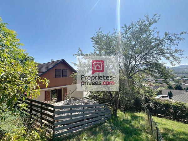 74150 -Maison individuelle -5 chambres grande pièce à vivre ,terrain clos