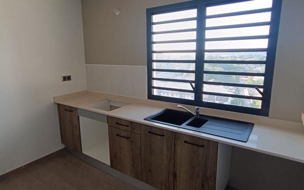 Appartement à louer    2 pièces •  Remire-Montjoly