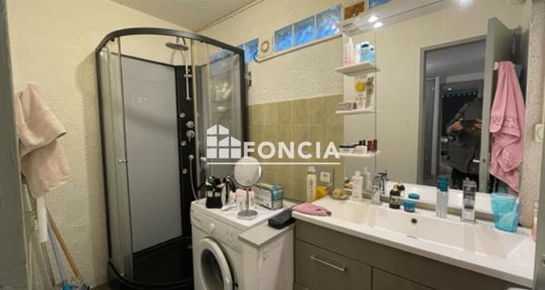 À vendre Appartement 3 pièces 66 m² - Villeneuve-lès-avignon 30400