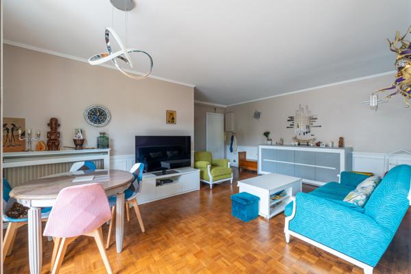 Appartement
         4 pièces
        - 84 m² Exclusivité 478 000 € *