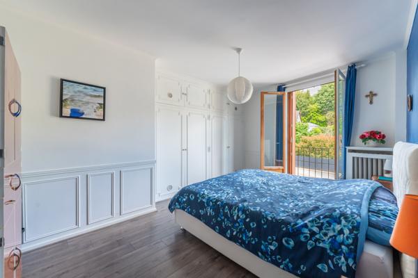 Appartement
         4 pièces
        - 84 m² Exclusivité 478 000 € *