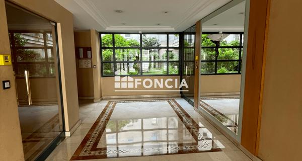 Location Appartement 2 pièces 46.87 m² - Paris 75015