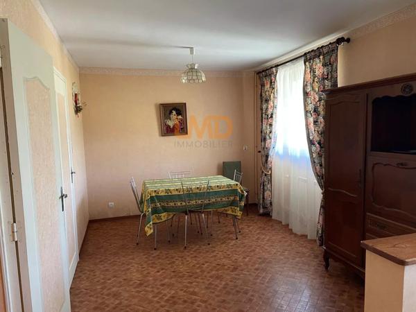 Grande Maison avec piscine à Decazeville