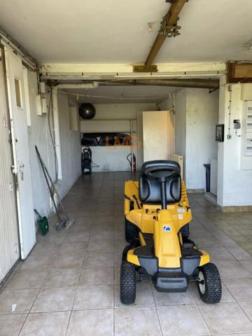 Grande Maison avec piscine à Decazeville