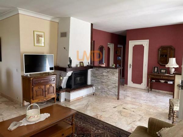 Grande Maison avec piscine à Decazeville