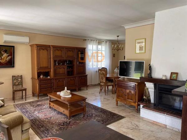 Grande Maison avec piscine à Decazeville