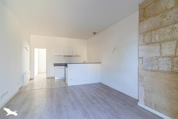 Appartement 165 680 € Bordeaux 2 p 40 m² DPE E