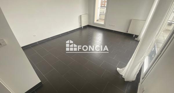 Location Appartement 4 pièces 75.85 m² - Fresnes 94260