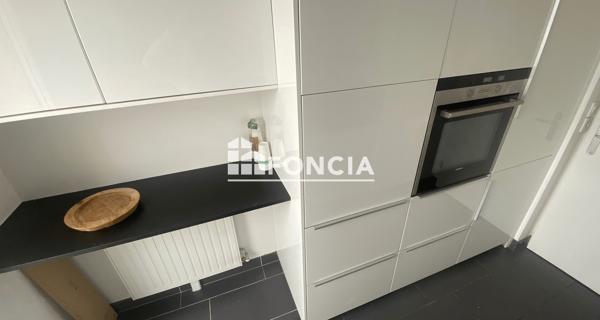 Location Appartement 4 pièces 75.85 m² - Fresnes 94260