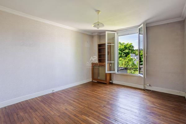 SVERES CENTRE - MAISON DE VILLE 490 000 € **  - Référence  687-S