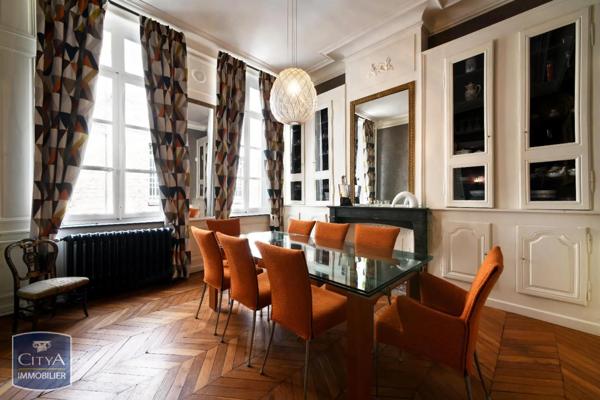 Maison à vendre 7 pièces 240m²