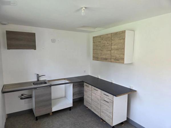 Location - Maison Gorron 53120 4 pièces 55 m 2 55 m 2