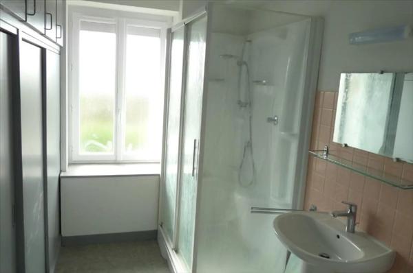 Location - Maison Gorron 53120 4 pièces 55 m 2 55 m 2
