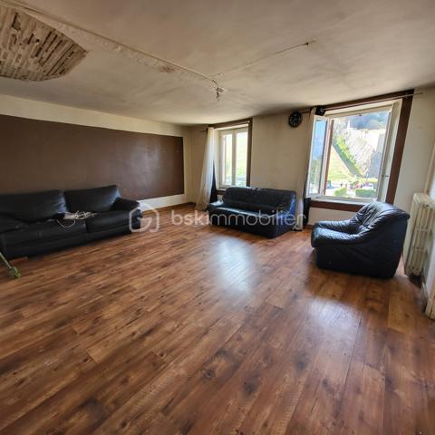 Appartement de 242 m²
