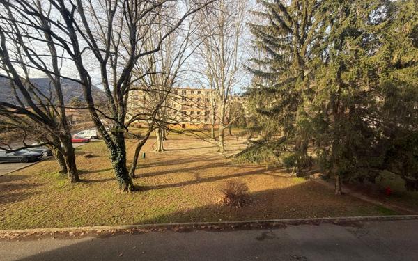 Appartement à vendre    4 pièces • 60 m2 Fontanil-Cornillon