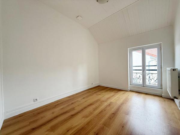 Maison Montesson 5 pièce(s) 68 m2