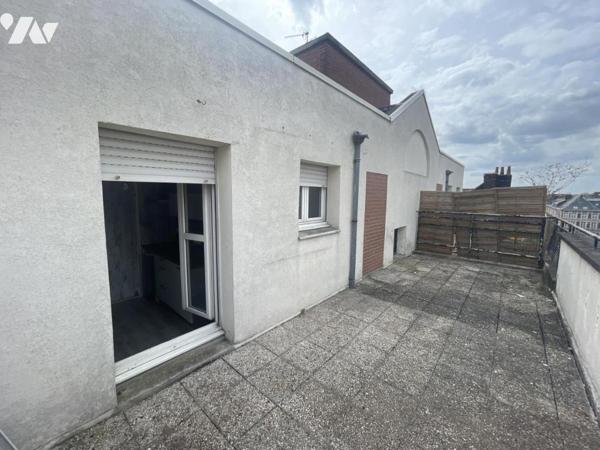 A VENDRE UN T1 bis de 30 m2 avec 2 terrasses Vieux-Lille / Pont neuf