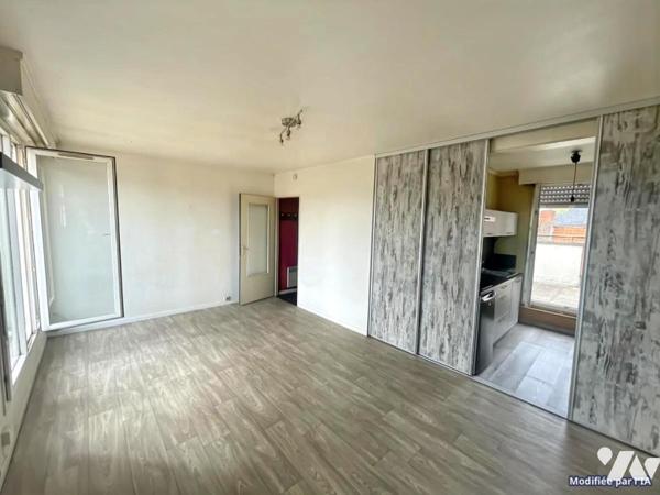 A VENDRE UN T1 bis de 30 m2 avec 2 terrasses Vieux-Lille / Pont neuf