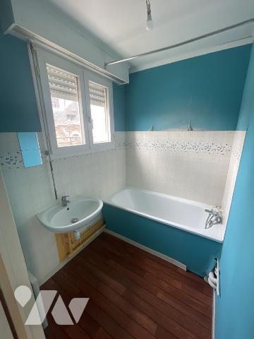 A VENDRE UN T1 bis de 30 m2 avec 2 terrasses Vieux-Lille / Pont neuf