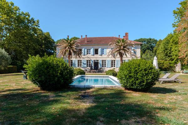 Maison de Maître d'exception - Vue Pyrénées - Domaine de plus de 3 hectares Bayonne