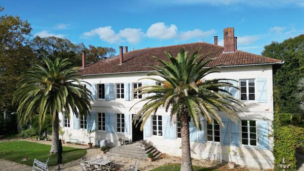 Maison de Maître d'exception - Vue Pyrénées - Domaine de plus de 3 hectares Bayonne