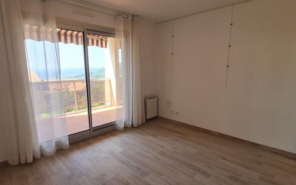 Appartement à louer    2 pièces • 51,56 m2 Grasse