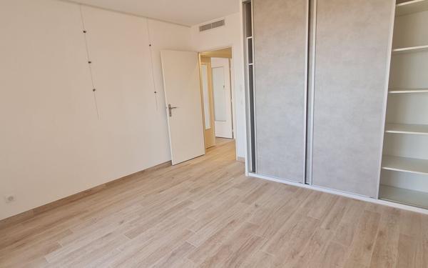 Appartement à louer    2 pièces • 51,56 m2 Grasse