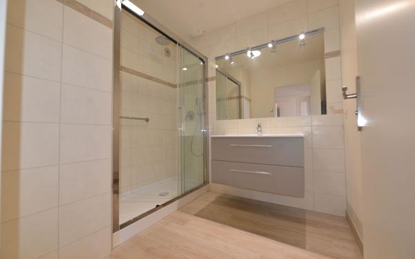 Appartement à louer    2 pièces • 51,56 m2 Grasse