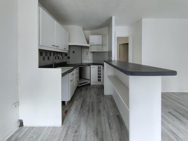 T3 lumineux 64m² - Balcon - Box - Montpellier Ovalie