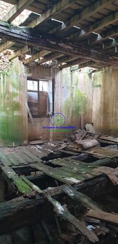 A VENDRE : Maison de ville à rénover entièrement
