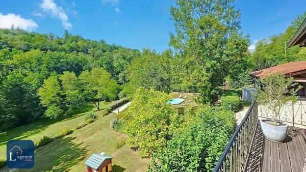 Propriété T7 unique alliant authenticité et confort moderne – Vanzy 74270