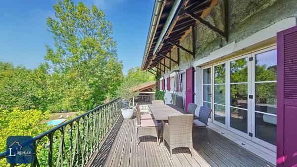 Propriété T7 unique alliant authenticité et confort moderne – Vanzy 74270