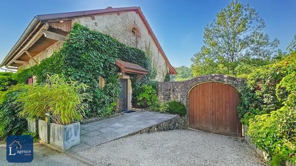 Propriété T7 unique alliant authenticité et confort moderne – Vanzy 74270