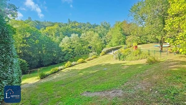 Propriété T7 unique alliant authenticité et confort moderne – Vanzy 74270