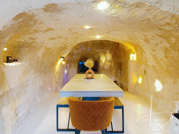 Un bien atypique à 5 minutes du centre ville.