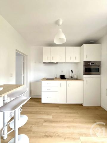 Maison à vendre  1 pièce - 29,80 m 2   ARNAGE  - 72