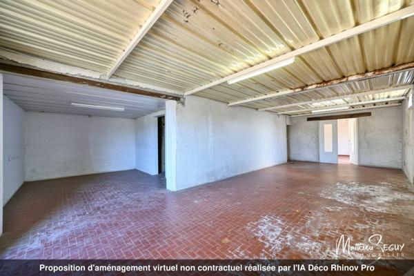 MORNANT LES PLATIERES - Maison de 185 m² en zone Ui avec potentiel de local artisanal