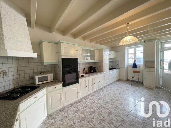Maison à vendre 5 pièces 183 m² Fontenille-Saint-Martin-d'Entraigues