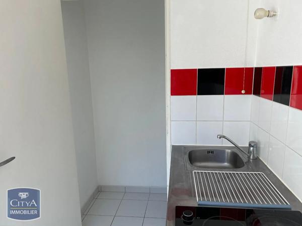 Appartement à louer 1 pièce 38.03m²