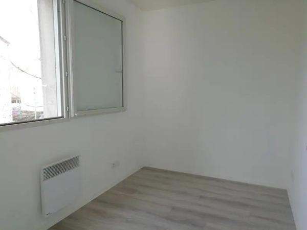 Appartement à louer 1 pièce 38.03m²