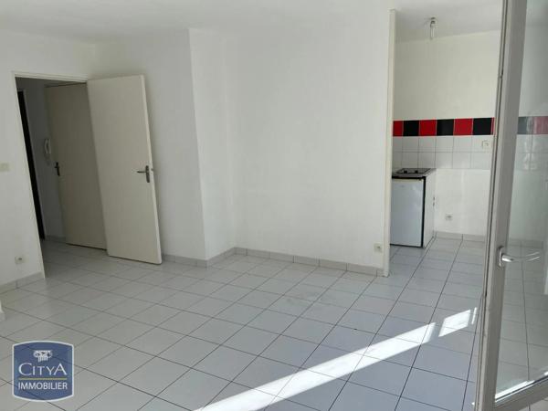Appartement à louer 1 pièce 38.03m²