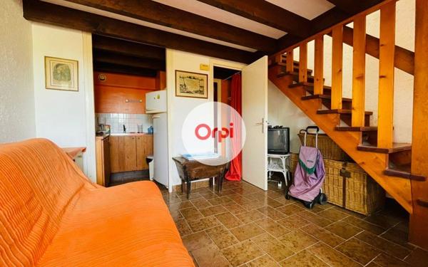 Maison à vendre    1 pièce •  Arzon