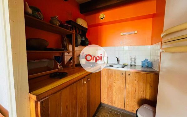 Maison à vendre    1 pièce •  Arzon