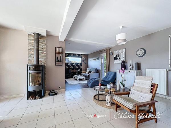 Maison à Ponts, 50300 - 6 pièces 120m²