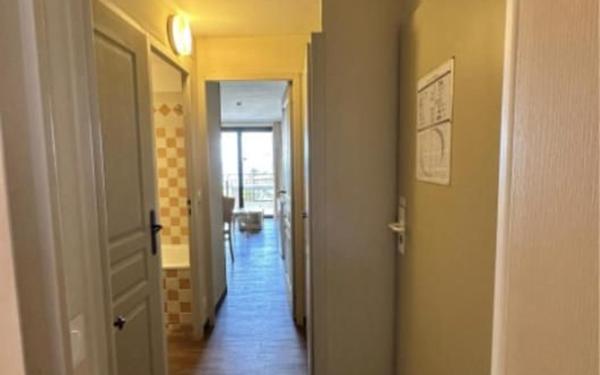 Appartement à vendre    2 pièces • 27,43 m2 Cannes