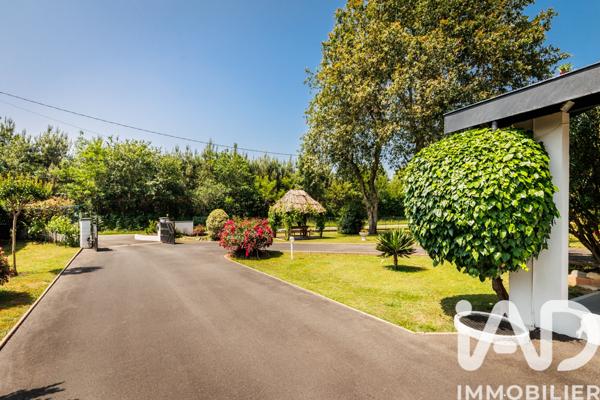 Maison à vendre 7 pièces 176,7 m² Saint-Vincent-de-Paul