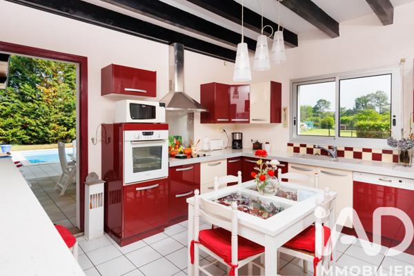 Maison à vendre 7 pièces 176,7 m² Saint-Vincent-de-Paul