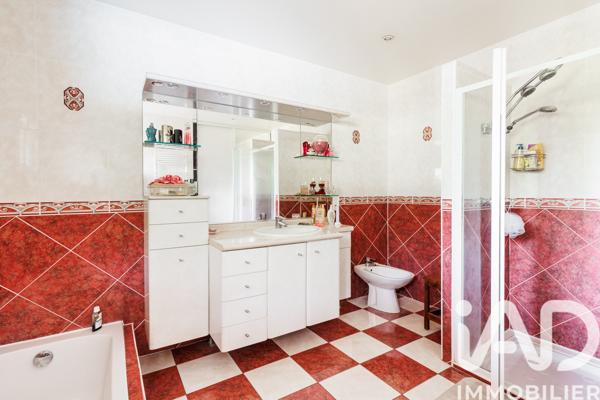 Maison à vendre 7 pièces 176,7 m² Saint-Vincent-de-Paul