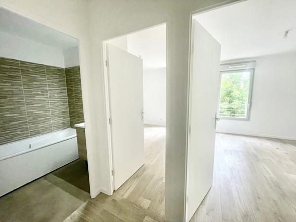 VILLIERS-SUR-MARNE – ÉCO QUARTIER MAISON BLANCHE – AU CŒUR DU PARC DU CROISSANT VERT